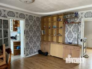 Дом 185м², 3-этажный, участок 8 сот.