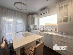 Коттедж 116м², 2-этажный, участок 3 сот.