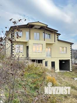 Дом 331м², 2-этажный, участок 9 сот.