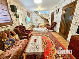 Дом 98м², 2-этажный, участок 8 сот.