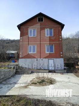 Дом 130м², 2-этажный, участок 6 сот.