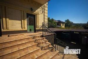 Дом 300м², 4-этажный, участок 5 сот.