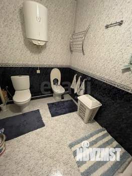 Дом 275м², 3-этажный, участок 8 сот.