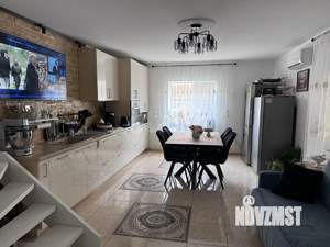 Дом 78м², 2-этажный, участок 3 сот.