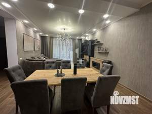 Дом 262м², 2-этажный, участок 7 сот.