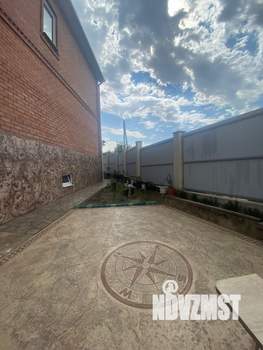 Коттедж 300м², 3-этажный, участок 8 сот.