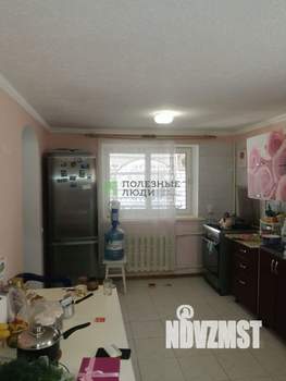 Дом 208м², 2-этажный, участок 9 сот.