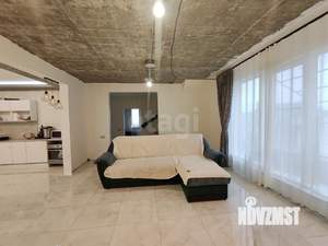 Дом 206м², 3-этажный, участок 4 сот.