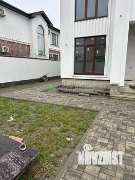 Коттедж 300м², 2-этажный, участок 5 сот.