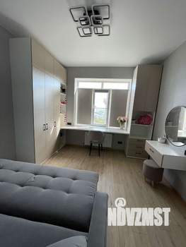 Дом 327м², 3-этажный, участок 5 сот.