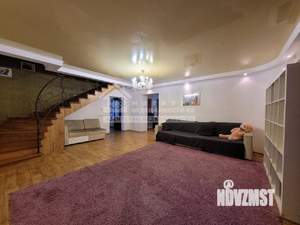 Дом 450м², 3-этажный, участок 3 сот.