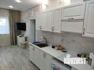 Дом 60м², 2-этажный, участок 8 сот.