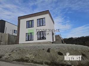 Дом 100м², 2-этажный, участок 4 сот.