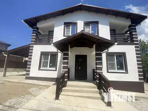 Дом 175м², 2-этажный, участок 4 сот.