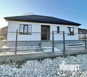 Дом 100м², 1-этажный, участок 4 сот.