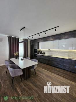 Дом 200м², 2-этажный, участок 7 сот.