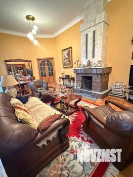 Дом 331м², 2-этажный, участок 10 сот.