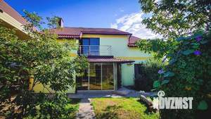 Дом 335м², 2-этажный, участок 8 сот.