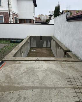 Дом 300м², 2-этажный, участок 5 сот.