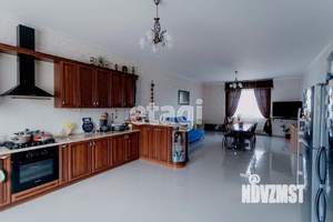 Дом 460м², 4-этажный, участок 6 сот.