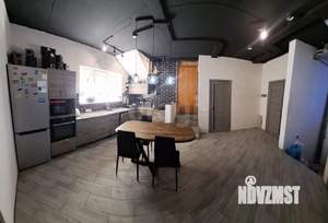 Дом 178м², 3-этажный, участок 5 сот.