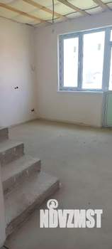 Дом 85м², 2-этажный, участок 3 сот.