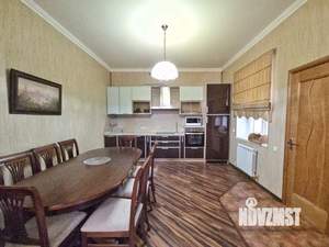 Дом 265м², 2-этажный, на длительный срок, 
