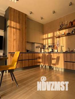 Дом 150м&sup2;, 3-этажный, посуточно, 