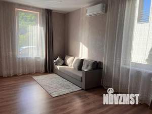 Дом 81м&sup2;, 2-этажный, посуточно, 