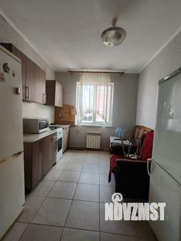 Дом 70м², 2-этажный, на длительный срок, 