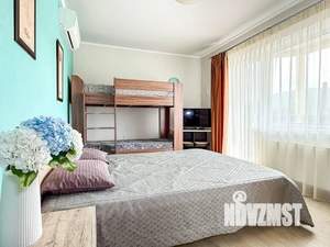 Дом 90м&sup2;, 2-этажный, посуточно, 