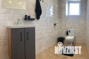 Дом 220м&sup2;, 3-этажный, посуточно, 