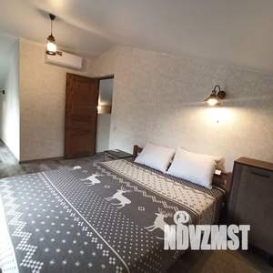 Дом 70м&sup2;, 2-этажный, посуточно, 