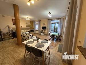 Дом 146м&sup2;, 3-этажный, посуточно, 