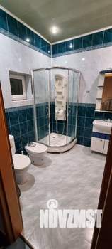 Дом 180м², 2-этажный, на длительный срок, 
