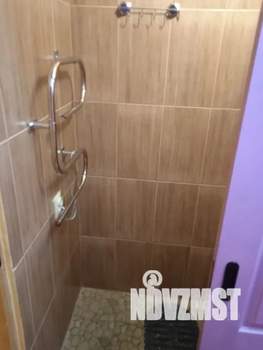 Дом 70м&sup2;, 3-этажный, посуточно, 