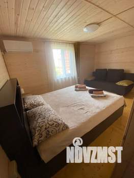 Дом 35м&sup2;, 2-этажный, посуточно, 