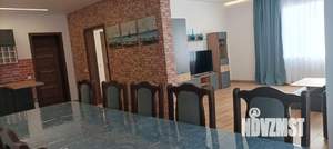 Дом 220м&sup2;, 3-этажный, посуточно, 