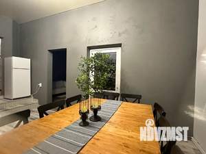 Дом 180м&sup2;, 2-этажный, посуточно, 