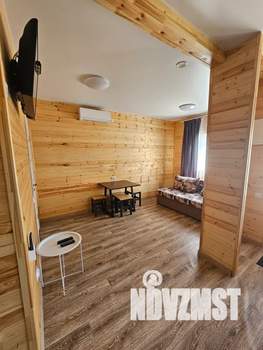 Дом 40м&sup2;, 2-этажный, посуточно, 