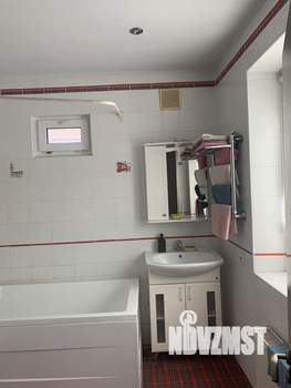 Дом 80м², 2-этажный, на длительный срок, 