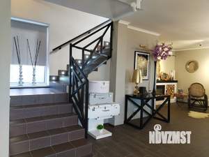 Дом 132м², 2-этажный, на длительный срок, 