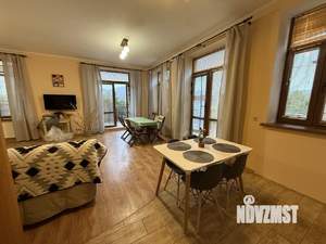 Дом 146м&sup2;, 3-этажный, посуточно, 