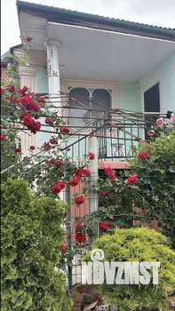 Дом 80м², 2-этажный, на длительный срок, 