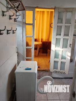 Дом 80м², 2-этажный, на длительный срок, 