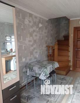 Дом 32м&sup2;, 2-этажный, посуточно, 