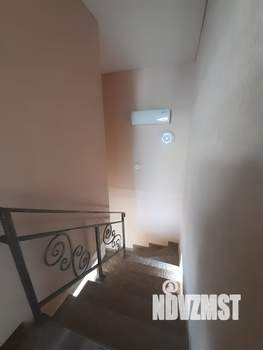 Коттедж 90м&sup2;, 2-этажный, на длительный срок, 