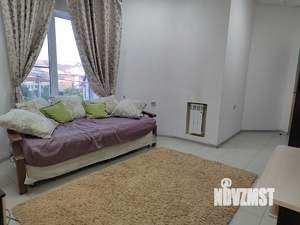 Дом 120м&sup2;, 2-этажный, на длительный срок, 