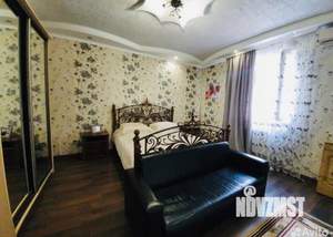 Дом 225м², 2-этажный, на длительный срок, 