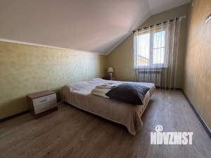 Дом 100м², 2-этажный, на длительный срок, 